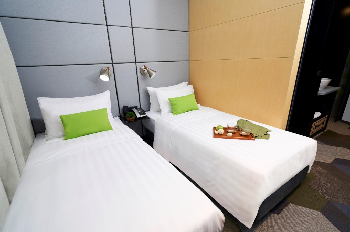 Hotel Ease Access Tsuen Wan Hongkong Buitenkant foto