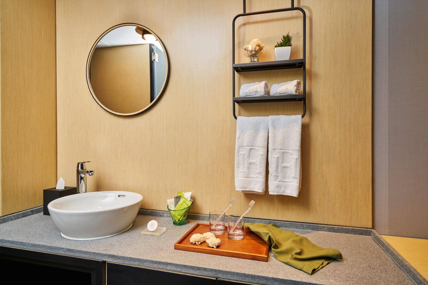 Hotel Ease Access Tsuen Wan Hongkong Buitenkant foto