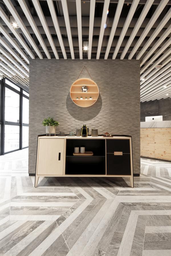 Hotel Ease Access Tsuen Wan Hongkong Buitenkant foto