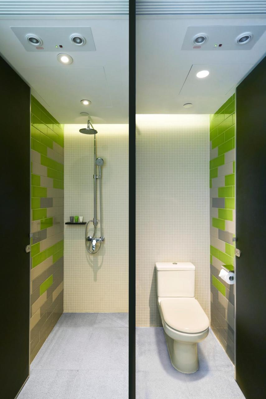 Hotel Ease Access Tsuen Wan Hongkong Buitenkant foto